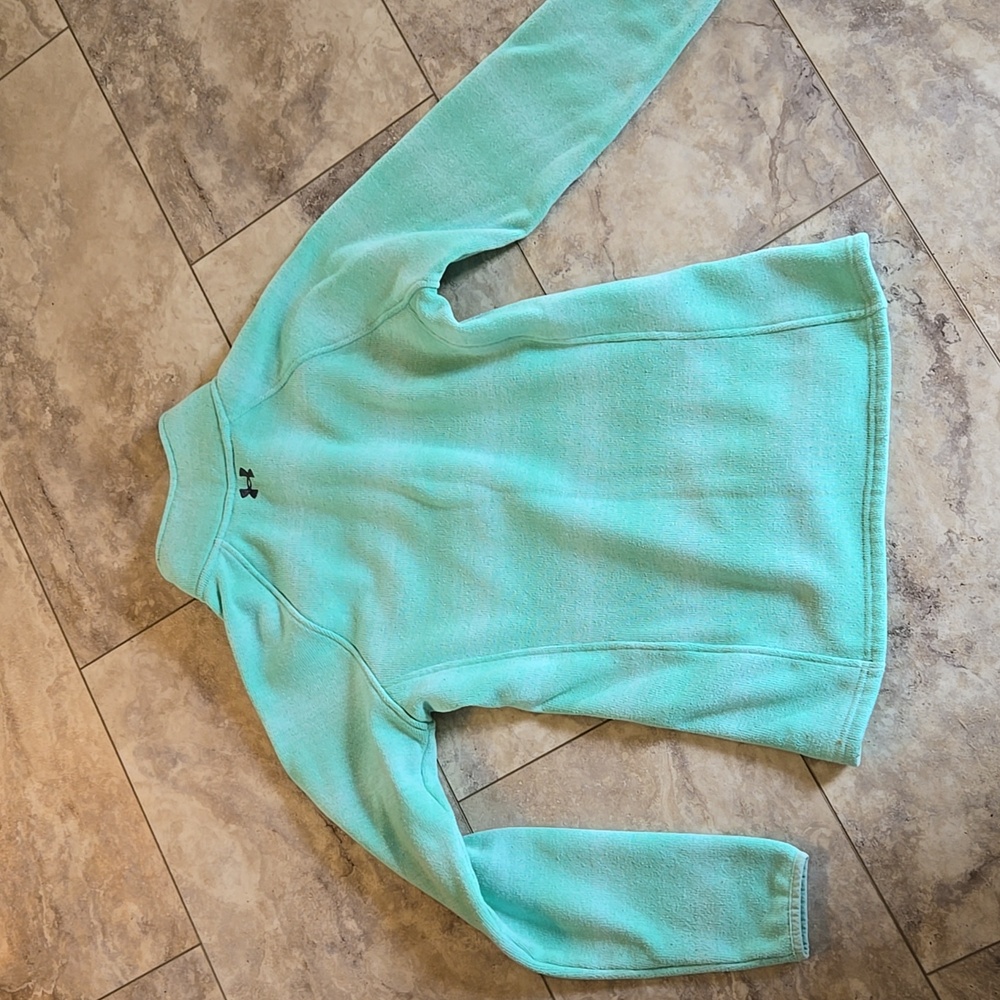 Under Armour pullover - Picture 3 of 3